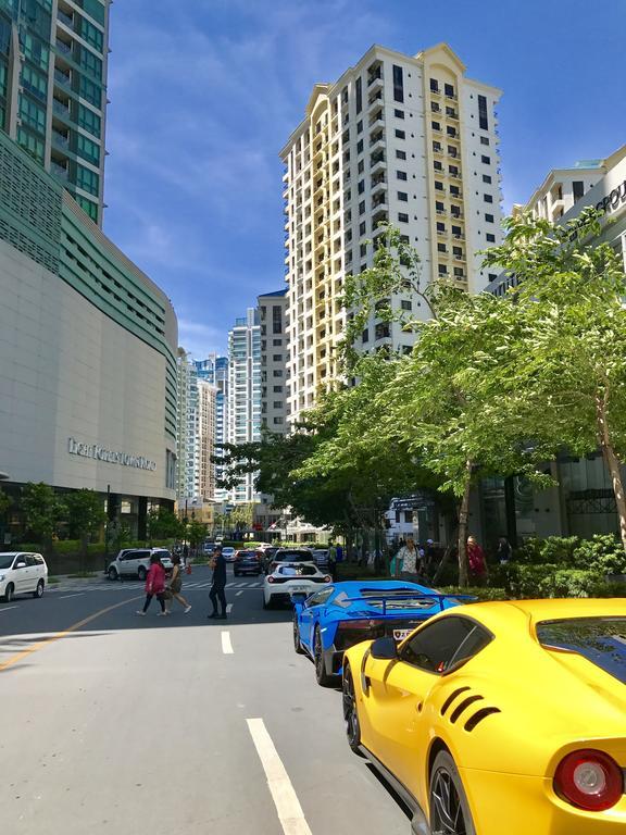 Forbestown Place At The Fort Bgc Taguig Ngoại thất bức ảnh