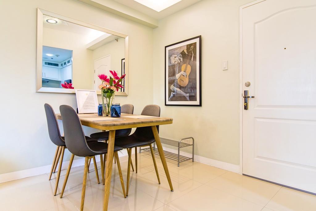 Forbestown Place At The Fort Bgc Taguig Ngoại thất bức ảnh