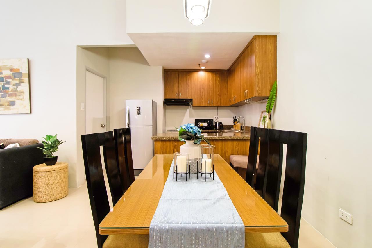 Forbestown Place At The Fort Bgc Taguig Ngoại thất bức ảnh