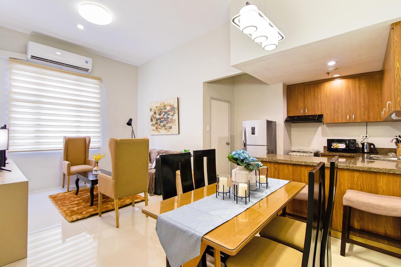 Forbestown Place At The Fort Bgc Taguig Ngoại thất bức ảnh
