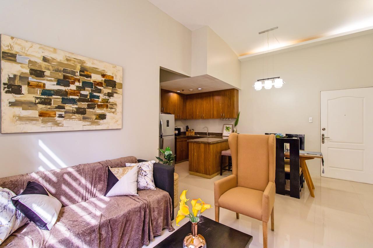 Forbestown Place At The Fort Bgc Taguig Ngoại thất bức ảnh