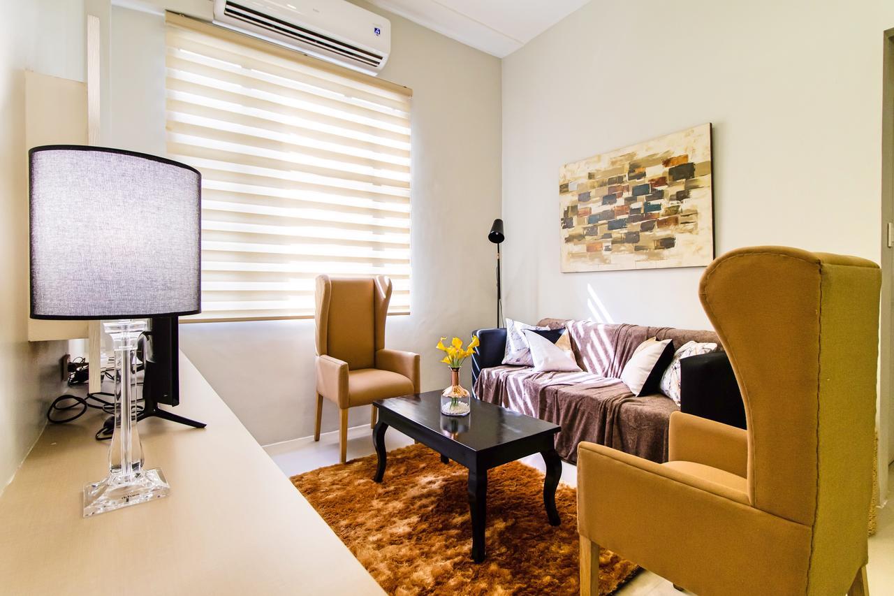 Forbestown Place At The Fort Bgc Taguig Ngoại thất bức ảnh