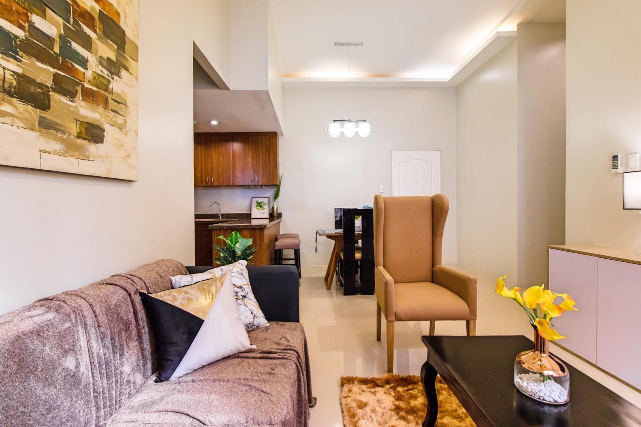 Forbestown Place At The Fort Bgc Taguig Ngoại thất bức ảnh